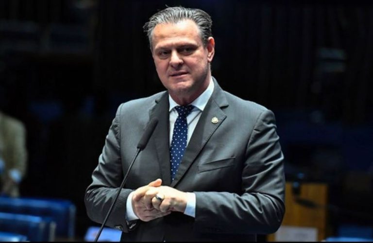 carlos-favaro